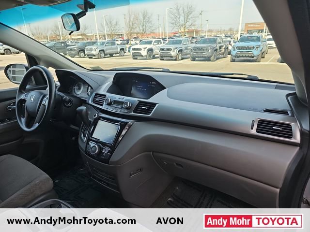 Used 2016 Honda Odyssey SE image 34