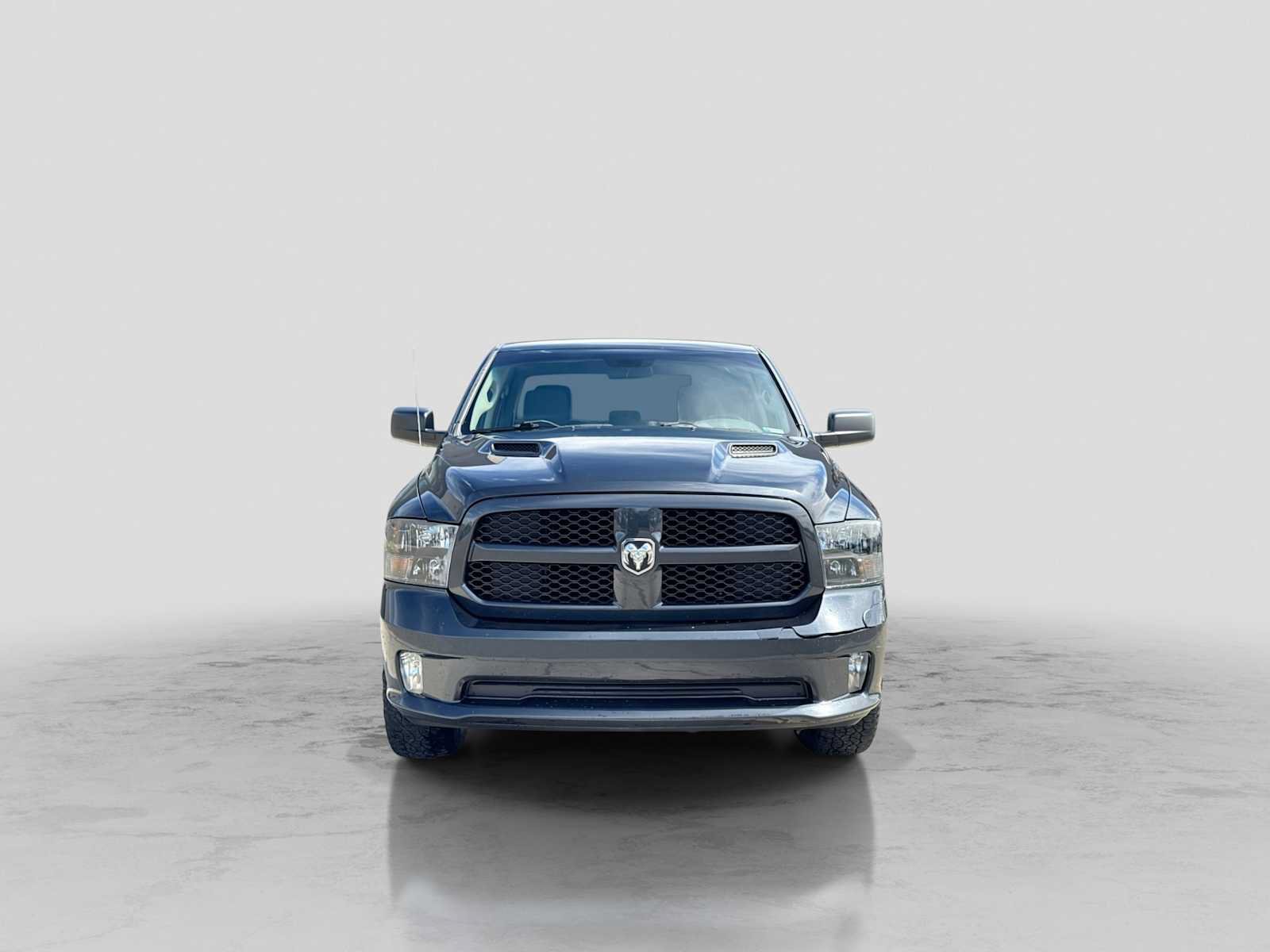 Used 2014 RAM 1500 Express AWD/4WD image 8
