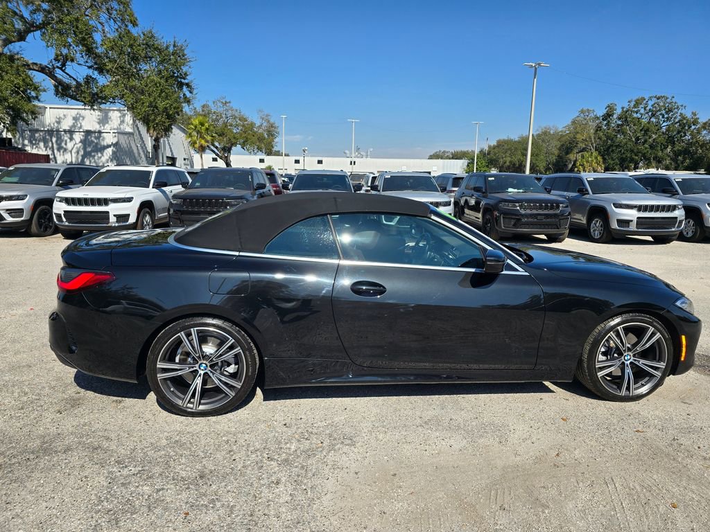 Used 2023 BMW 430i Convertible w/ Premium Package image 7