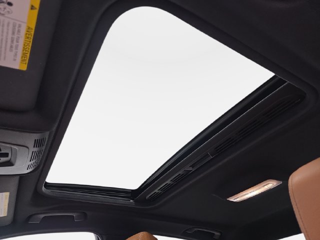 Used 2018 BMW 340i xDrive Sedan AWD/4WD image 30