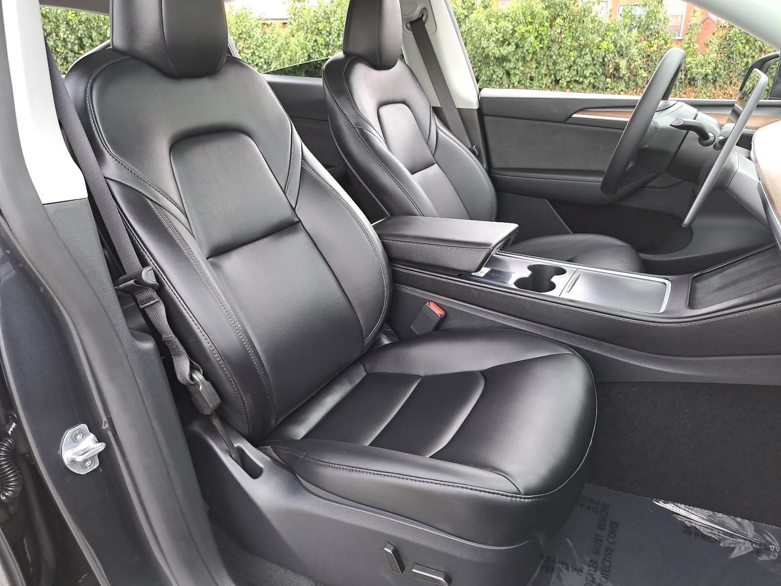 Used 2024 Tesla Model Y 2WD image 10