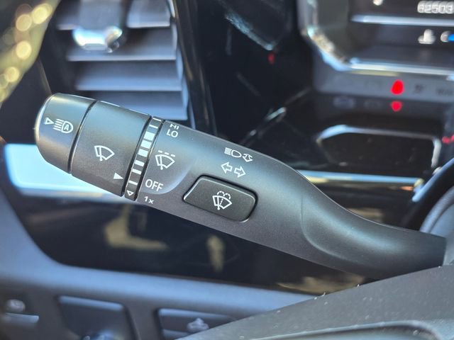 Used 2024 GMC Sierra 1500 SLE image 35