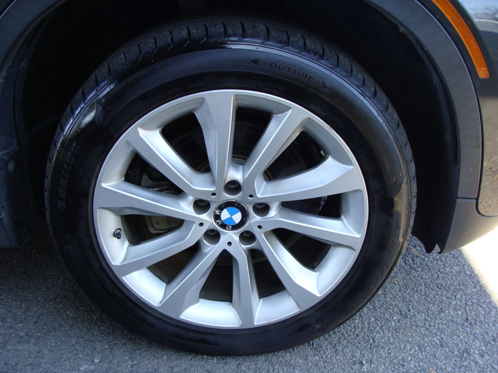 Used 2016 BMW X6 xDrive35i image 39