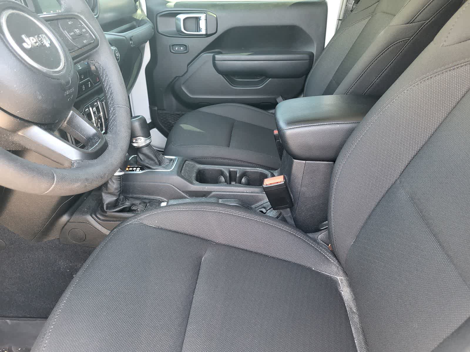 Used 2023 Jeep Gladiator Sport AWD/4WD image 24