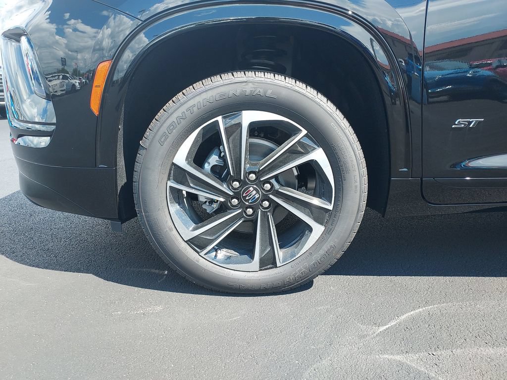 New 2026 Buick Enclave Sport Touring w/ Power Package FWD image 10