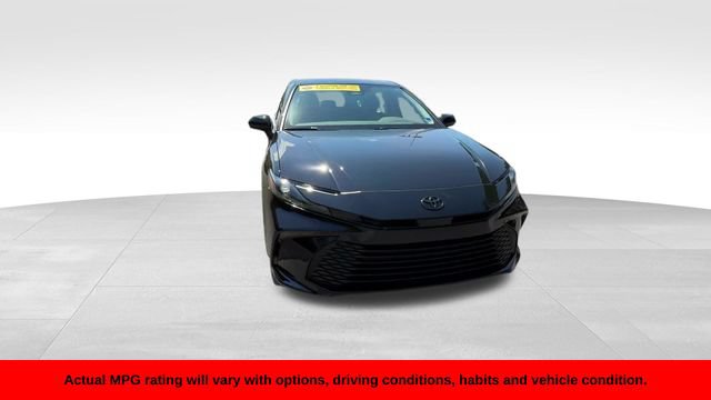 Used 2026 Toyota Camry LE FWD image 8