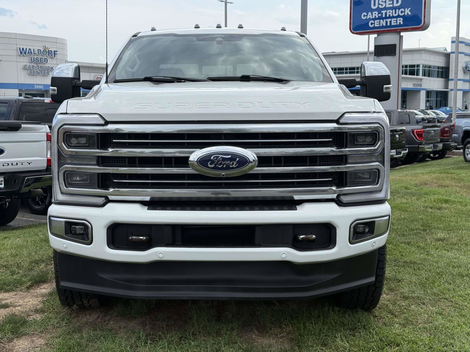Used 2024 Ford F250 Limited w/ FX4 Off-Road Package AWD/4WD image 6