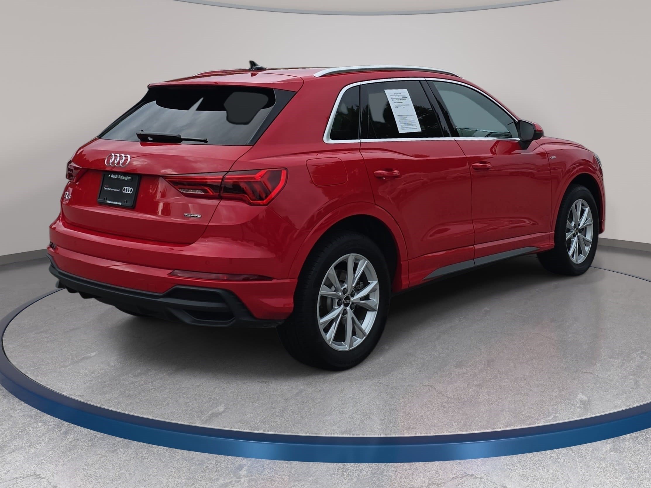 Certified 2025 Audi Q3 2.0T Premium Plus w/ Premium Plus Package AWD/4WD image 5