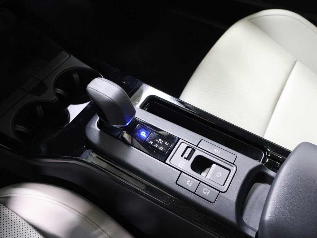 New 2026 Toyota Prius XLE image 24