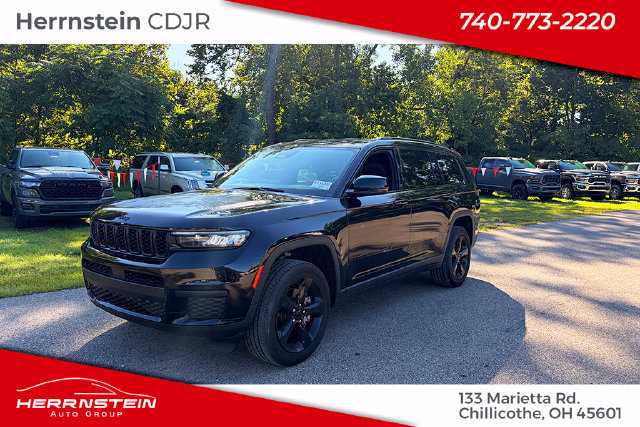 Used 2023 Jeep Grand Cherokee L Laredo AWD/4WD image 3