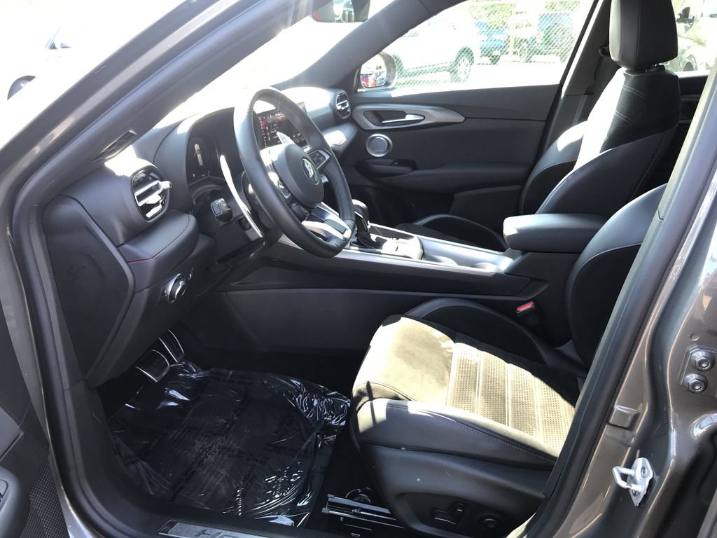 Used 2024 Dodge Hornet R/T Plus AWD/4WD image 11