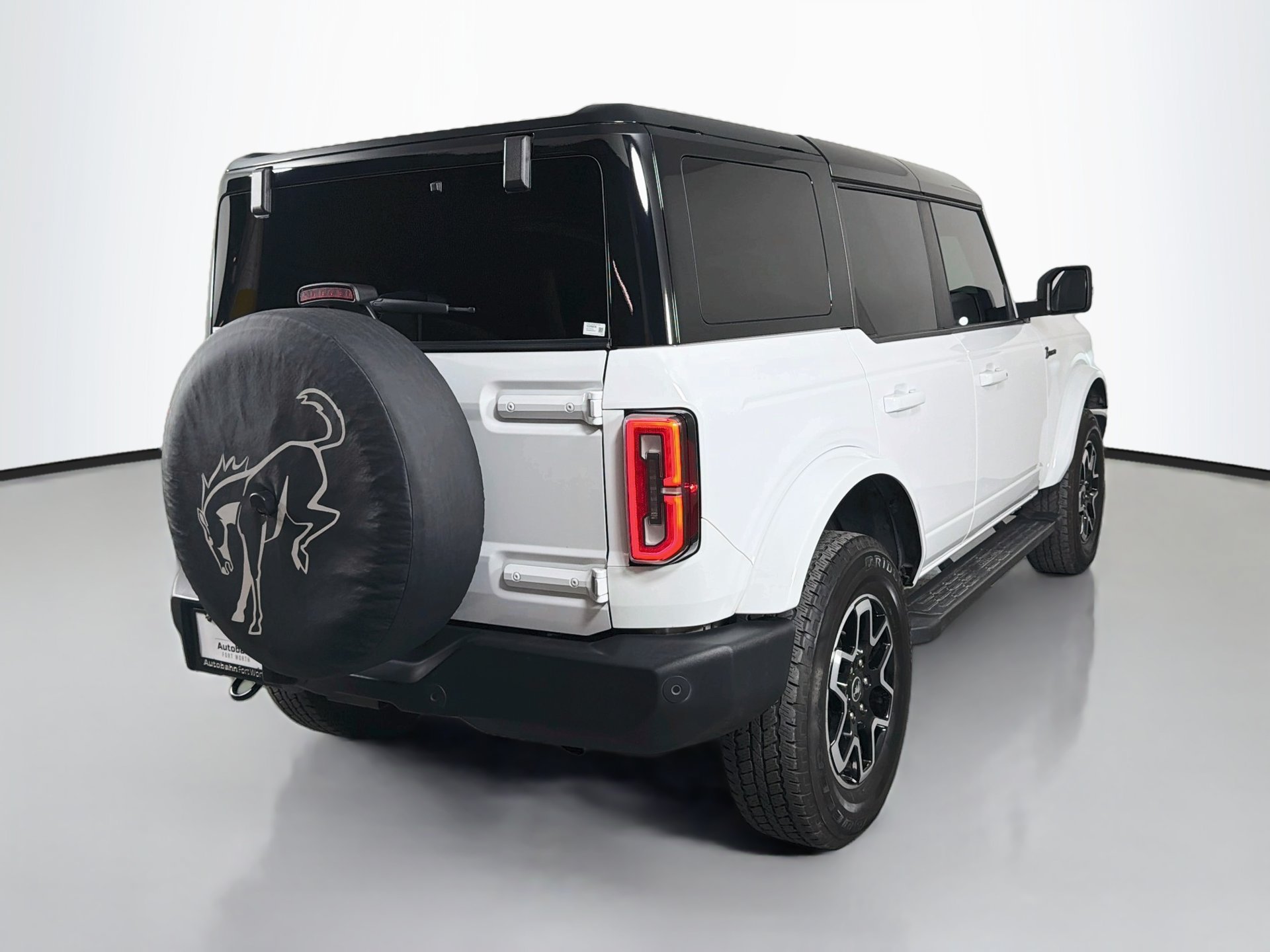 Used 2024 Ford Bronco Outer Banks AWD/4WD image 5