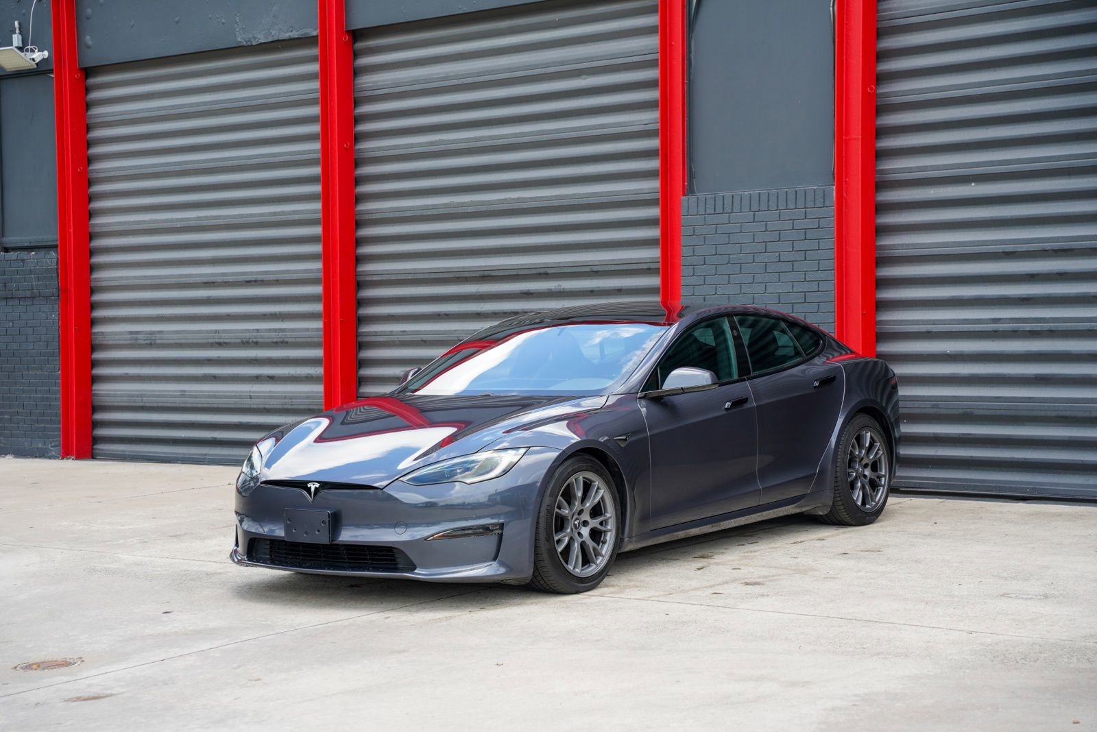 Used 2023 Tesla Model S AWD/4WD video 1