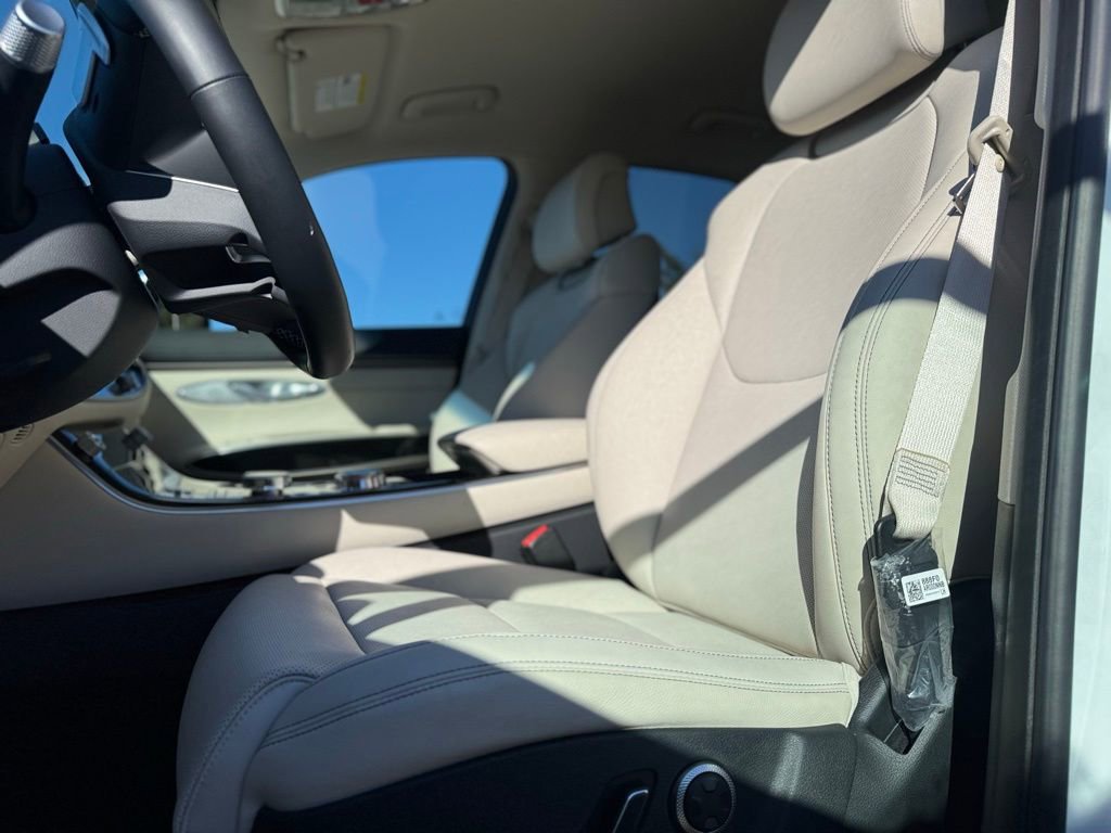 Used 2026 Genesis GV70 2.5T image 21