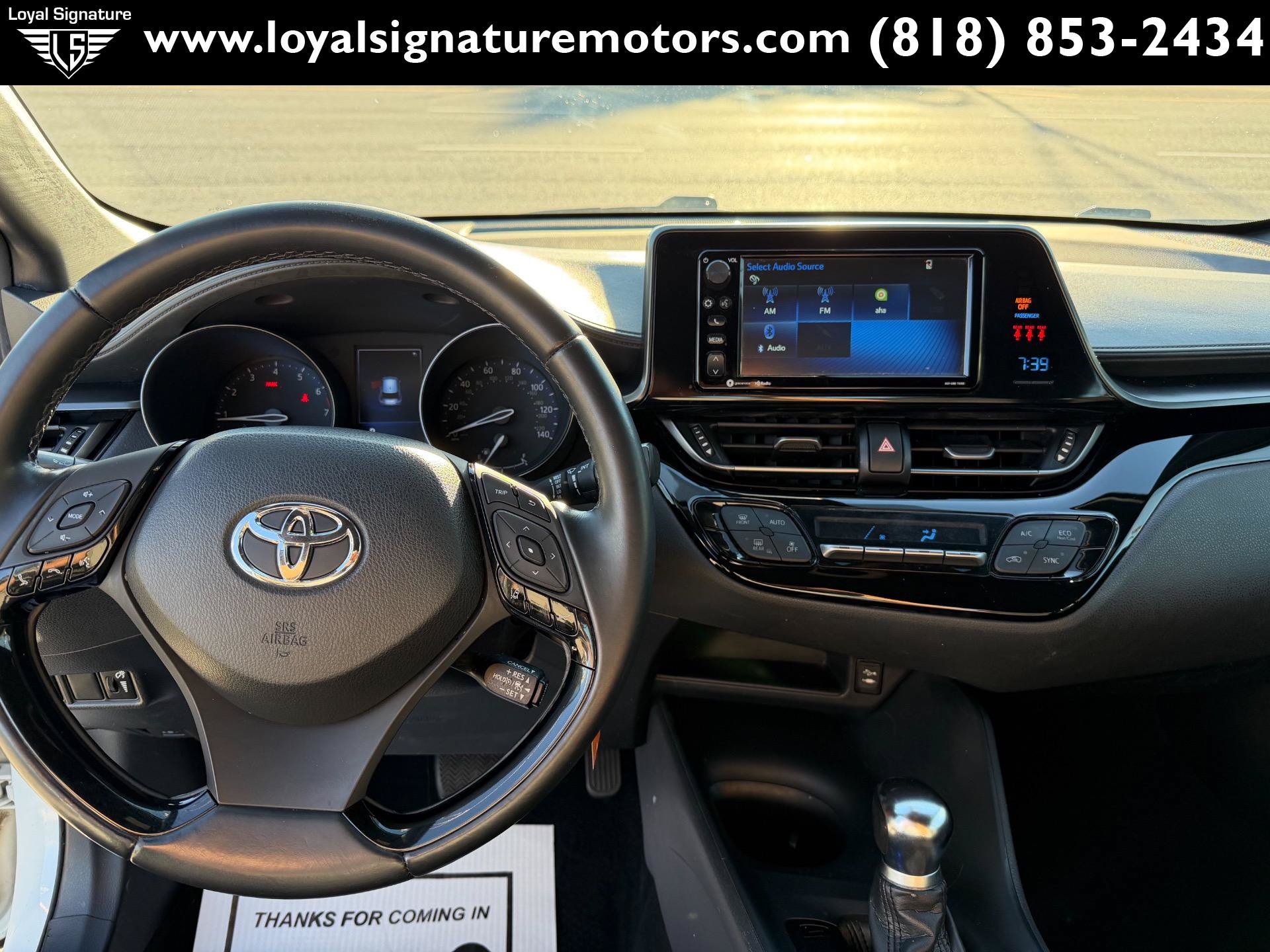 Used 2018 Toyota C-HR XLE FWD image 17