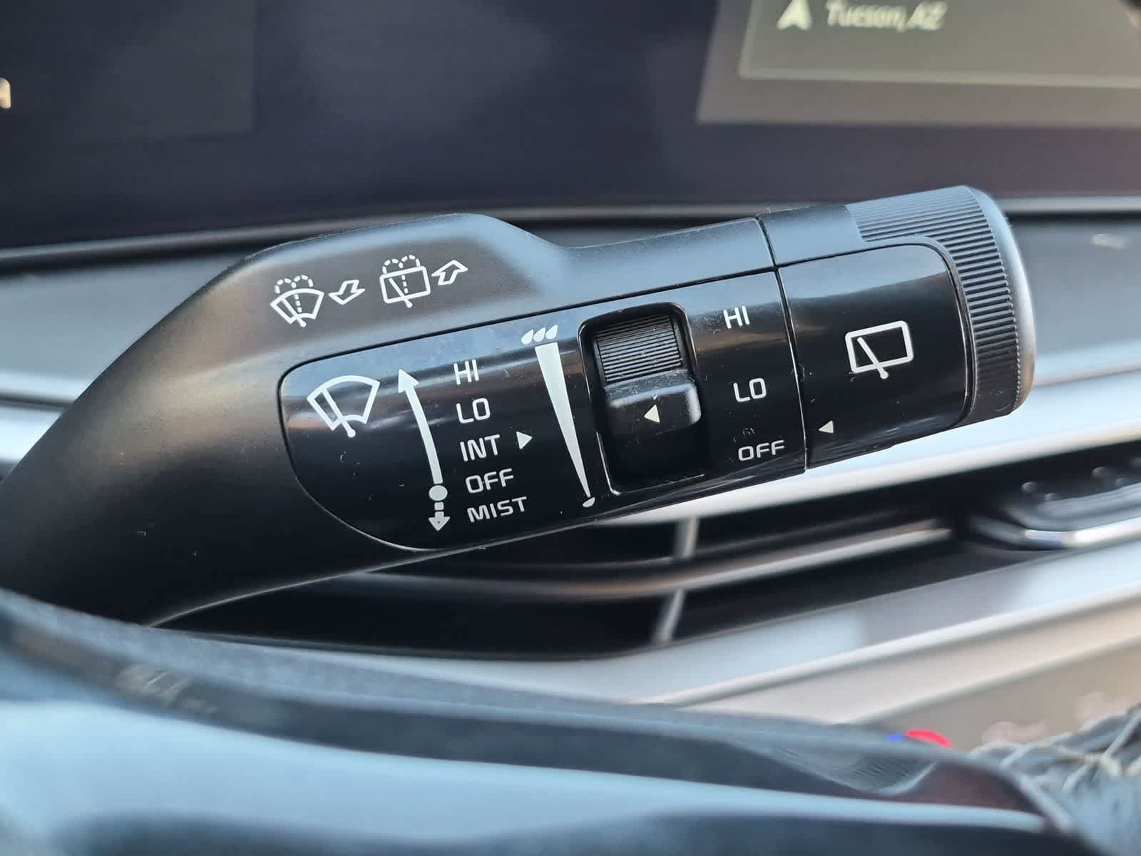 Used 2024 Kia Sorento S FWD image 26
