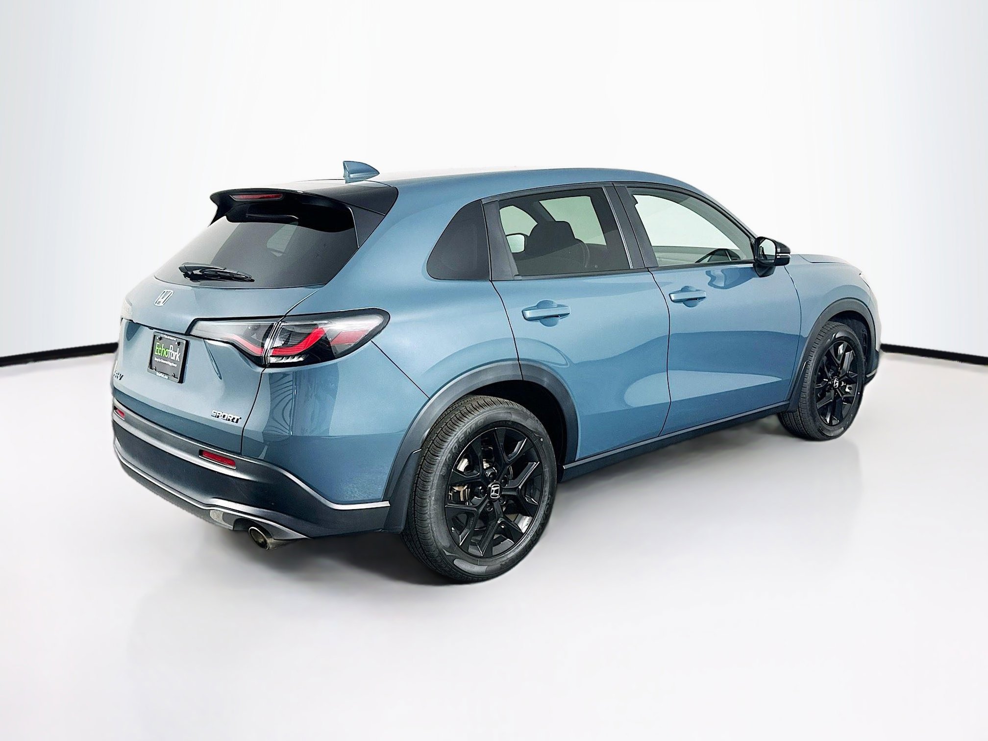 Used 2023 Honda HR-V Sport image 9