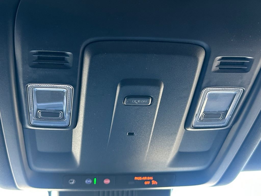 New 2026 Chevrolet Suburban LS image 23