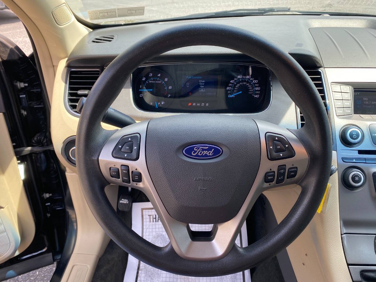 Used 2015 Ford Taurus SE FWD image 13