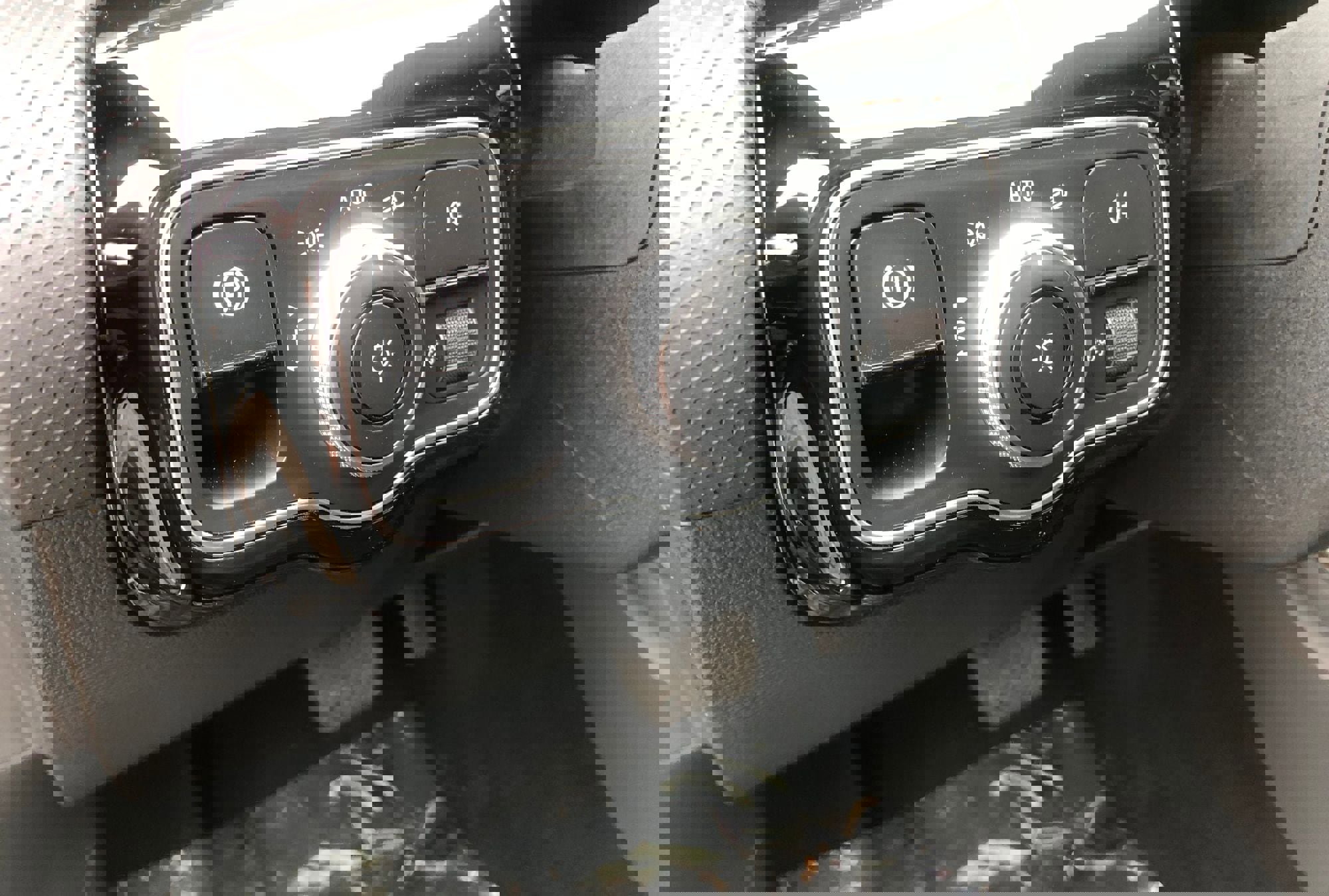 New 2025 Mercedes-Benz CLA 250 4MATIC image 11