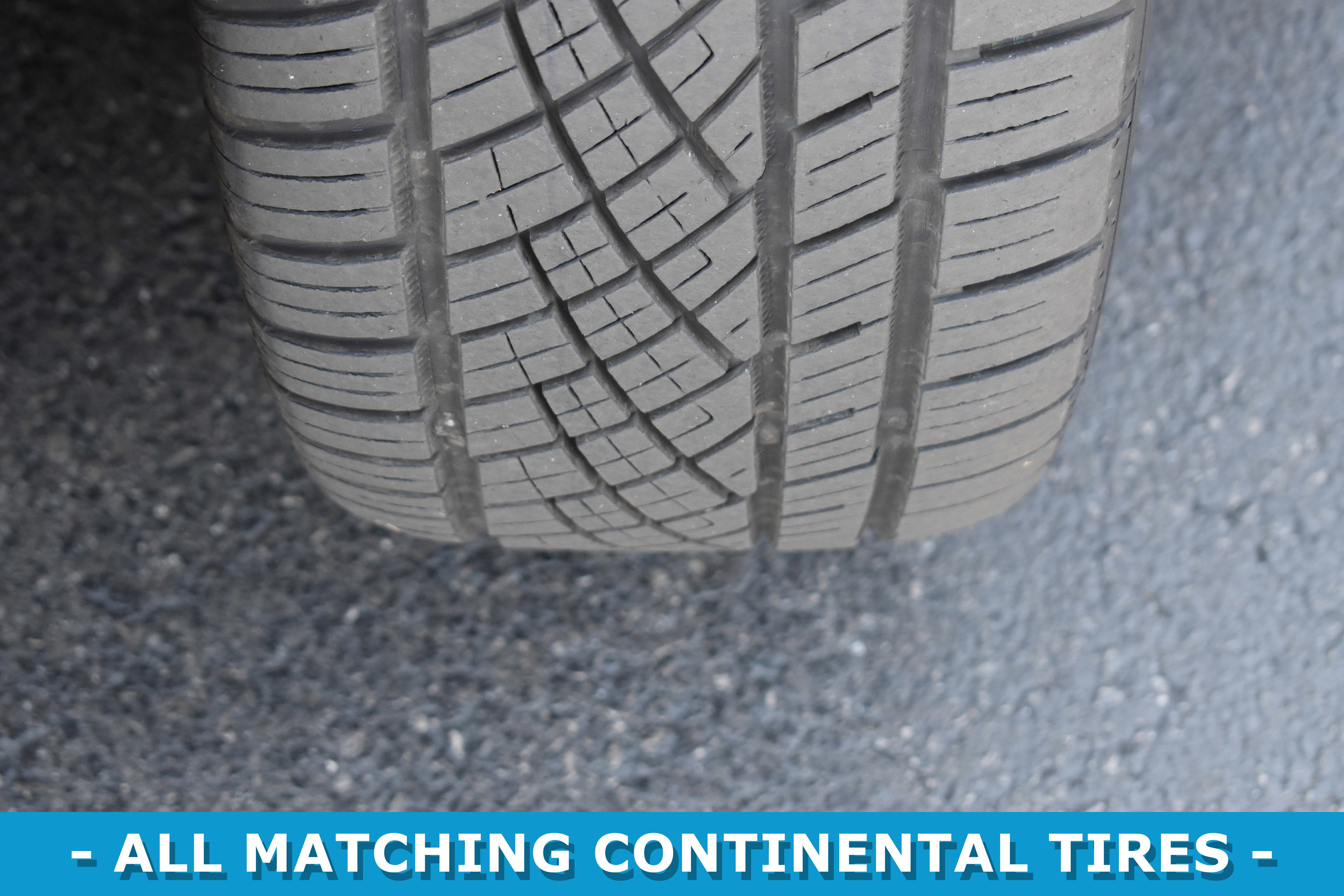 Used 2019 Volvo XC60 T8 Momentum w/ Advanced Package image 36