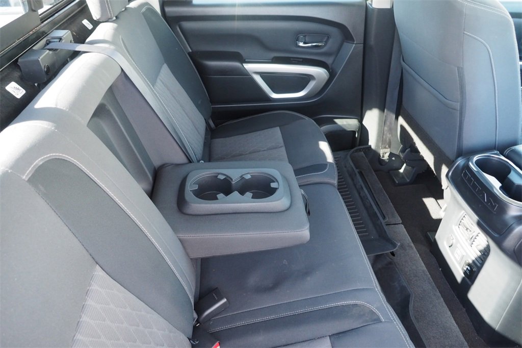 Used 2023 Nissan Titan SV w/ SV Convenience Package image 23
