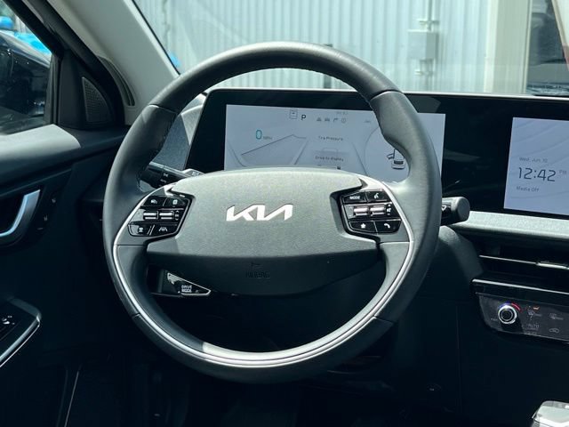 Certified 2024 Kia EV6 Wind RWD image 12