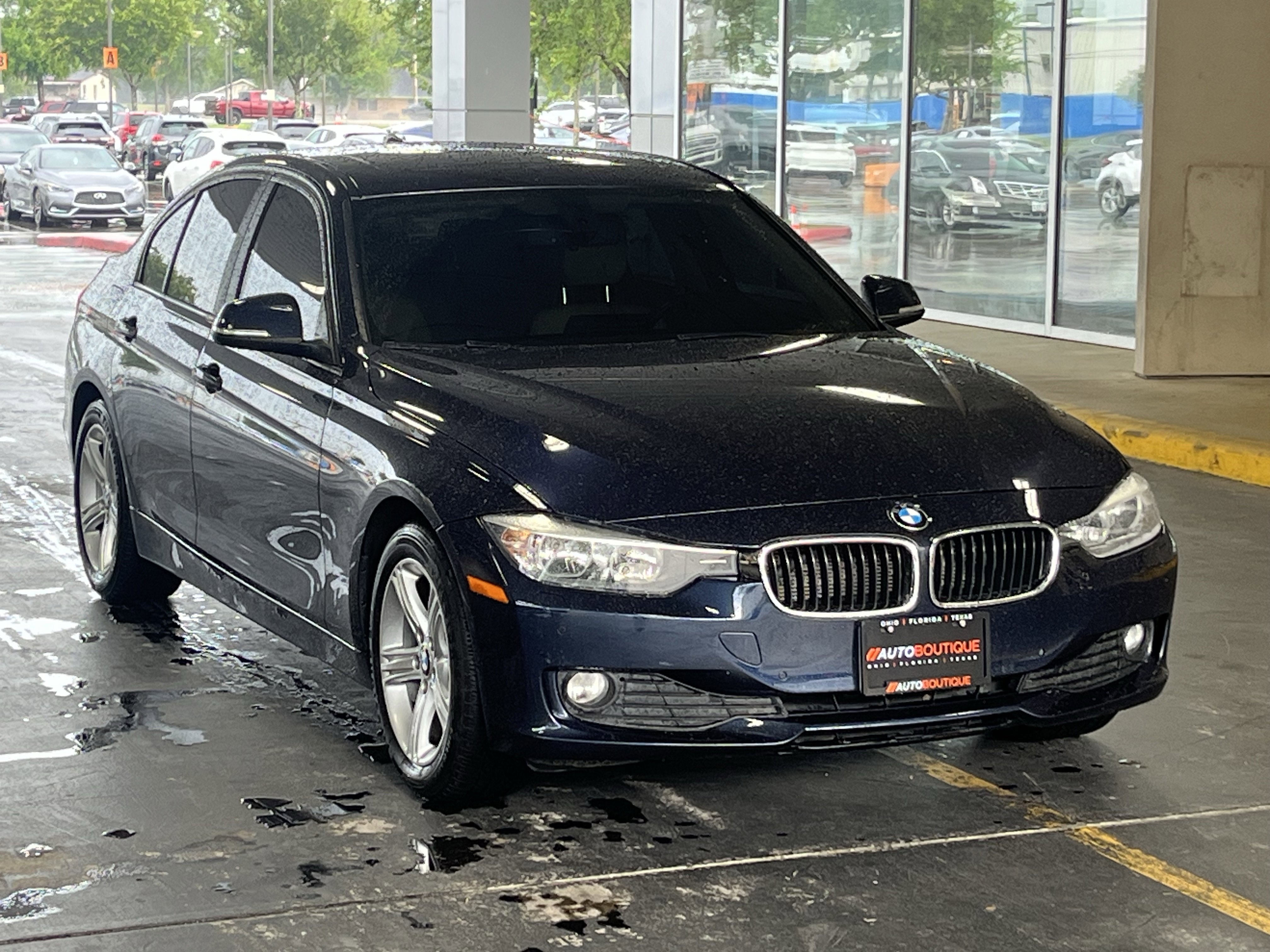 Used 2014 BMW 328d xDrive Sedan AWD/4WD image 3