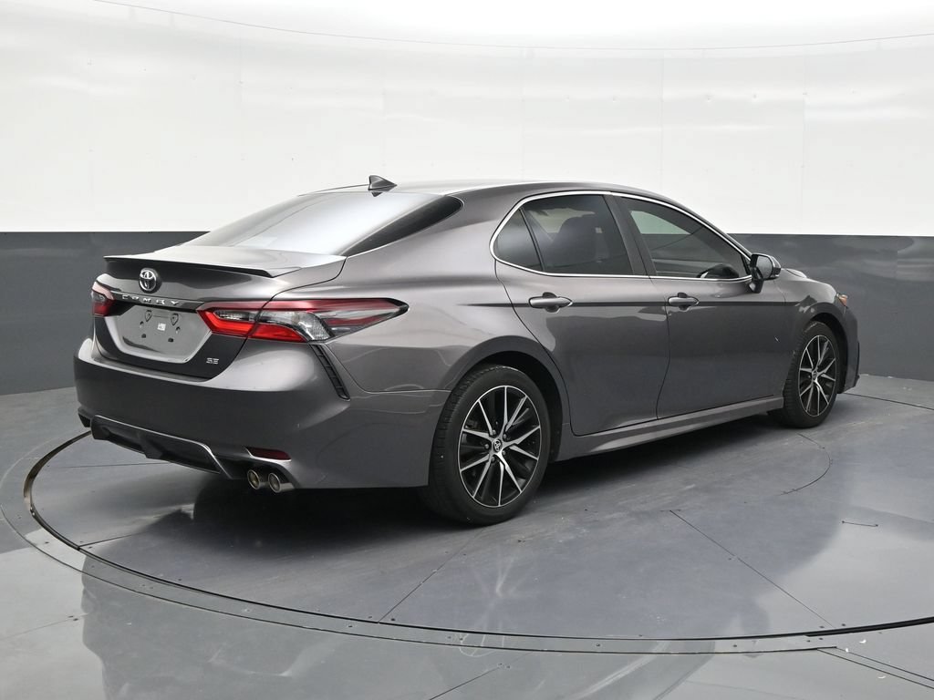 Used 2023 Toyota Camry SE w/ Convenience Package FWD image 5