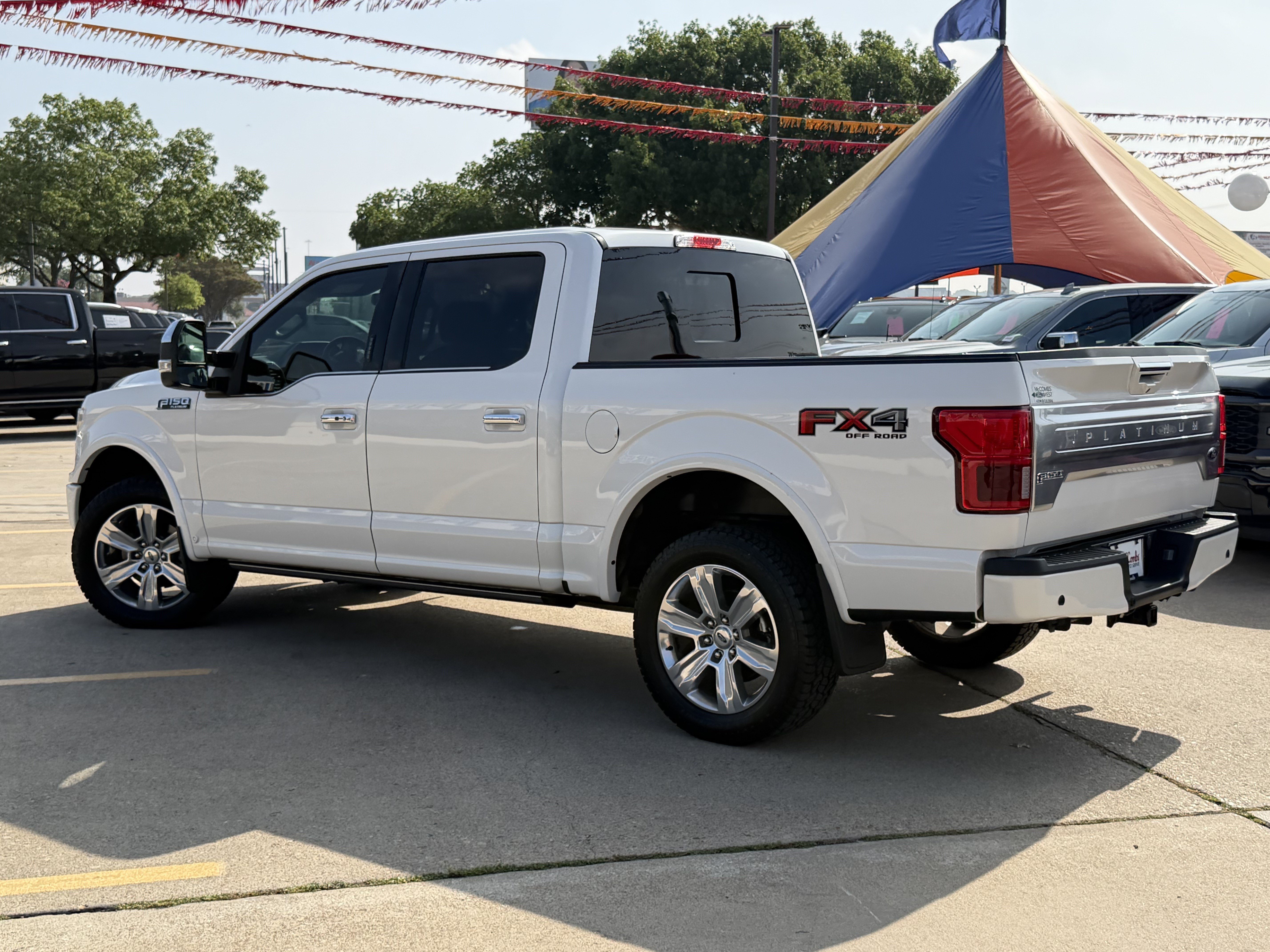 Used 2019 Ford F150 Platinum w/ Equipment Group 701A Luxury AWD/4WD image 8