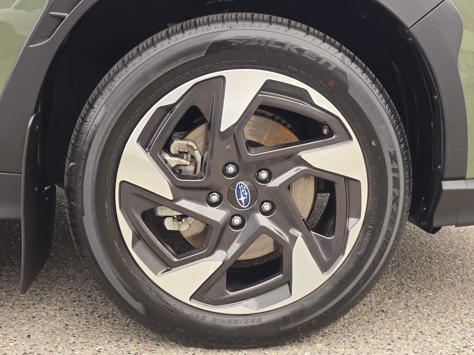 Used 2025 Subaru Crosstrek 2.5i Limited w/ Crosstrek Mirror Package AWD/4WD image 9