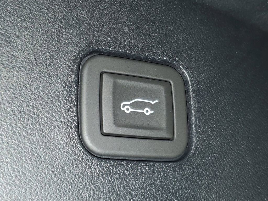 New 2026 Cadillac Lyriq Premium Sport AWD/4WD image 8