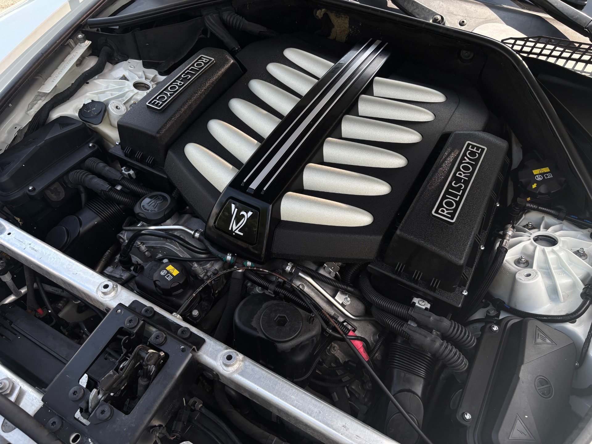 Used 2016 Rolls-Royce Wraith RWD image 66