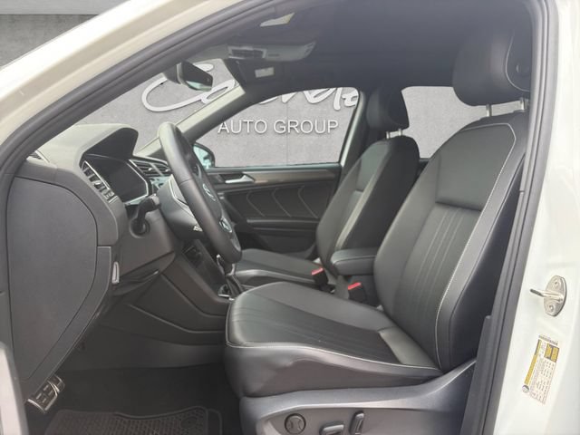 Used 2023 Volkswagen Tiguan SE R-Line FWD image 19