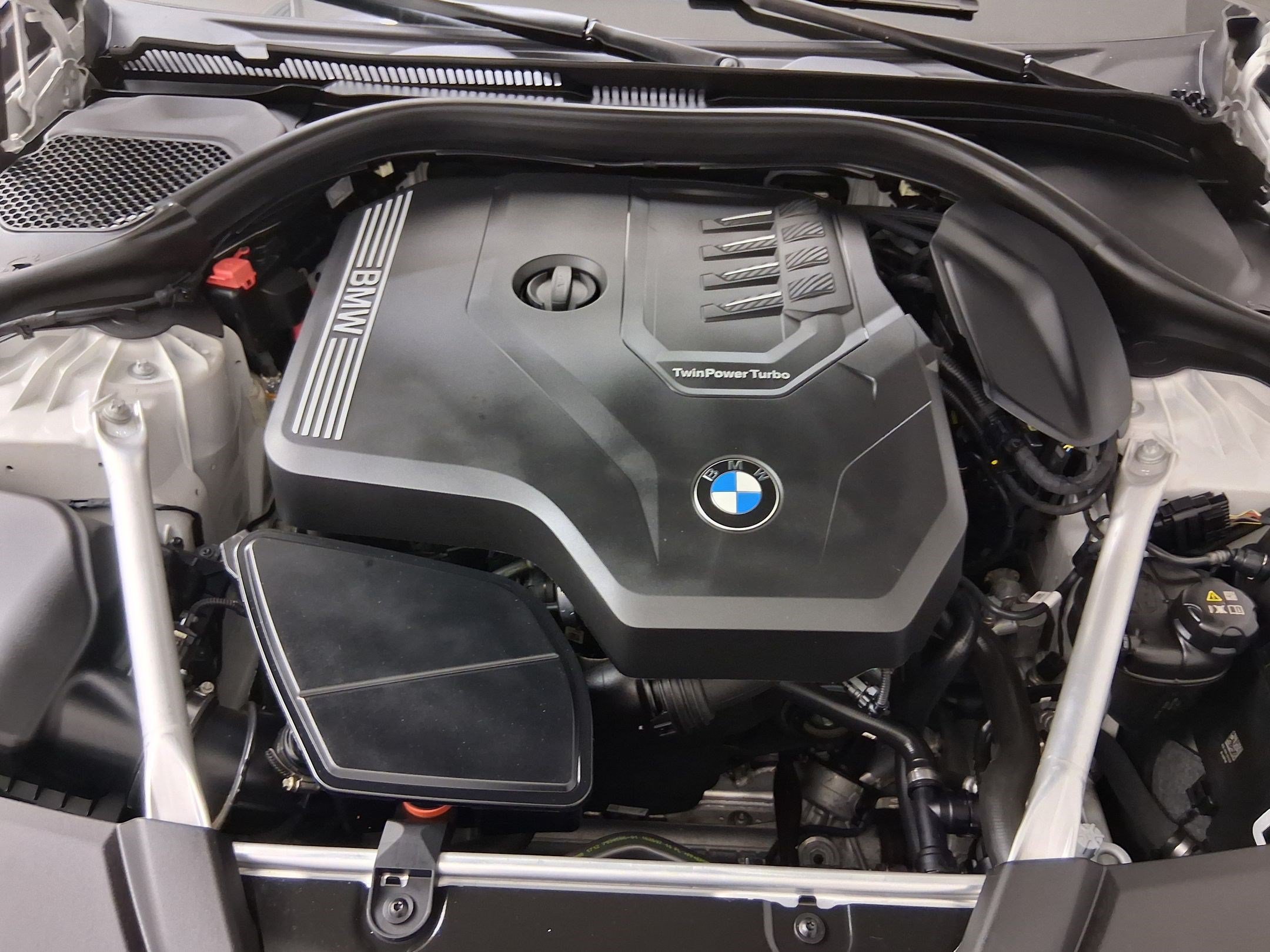 Certified 2023 BMW 530i w/ Premium Package RWD image 39