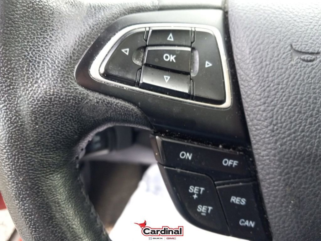 Used 2018 Ford Focus Titanium w/ Titanium Technology Package image 25