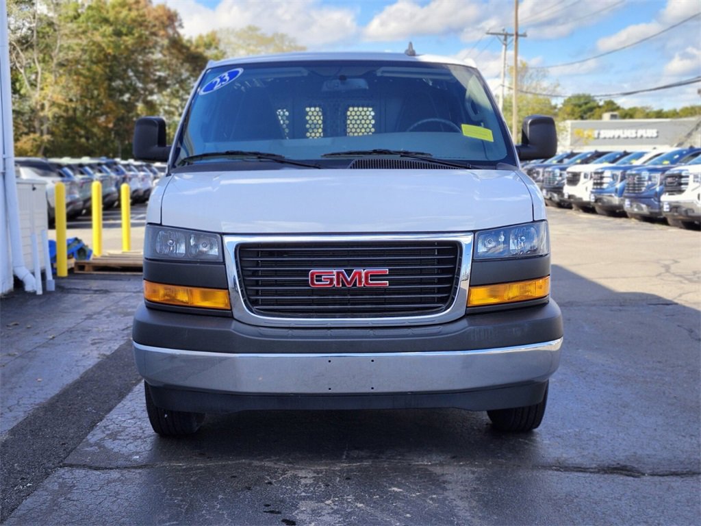Used 2023 GMC Savana 2500 w/ Driver Convenience Package image 8