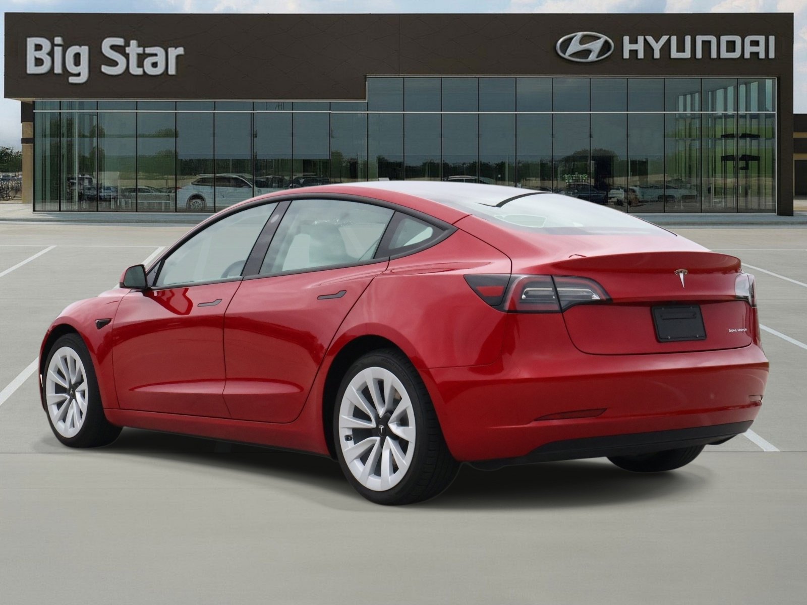 Used 2023 Tesla Model 3 Long Range image 3