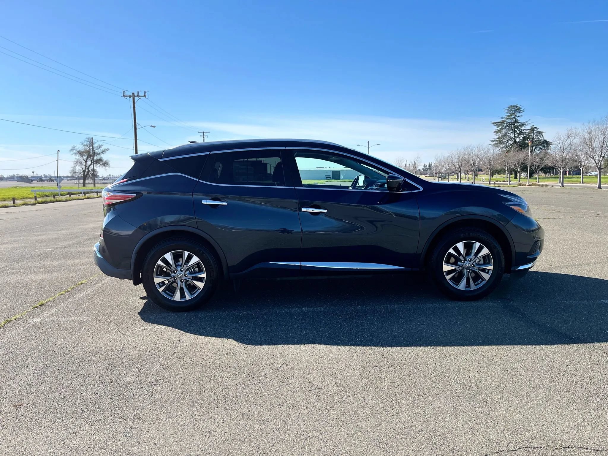 Used 2018 Nissan Murano SL w/ Moonroof Package AWD/4WD image 4