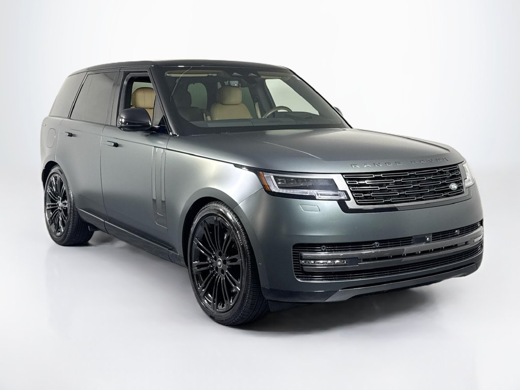 Used 2025 Land Rover Range Rover SE AWD/4WD image 7