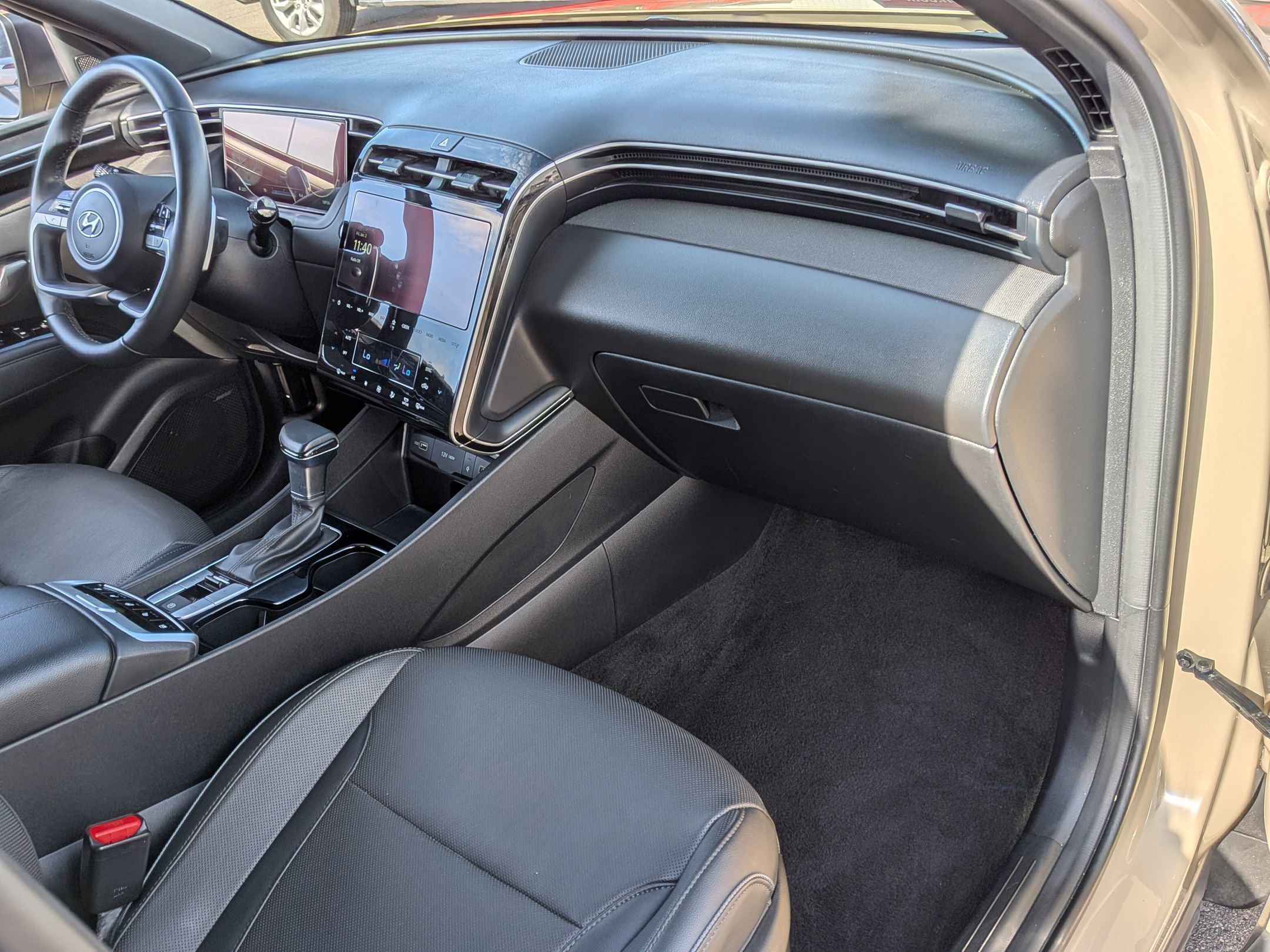 Used 2023 Hyundai Santa Cruz Limited image 36