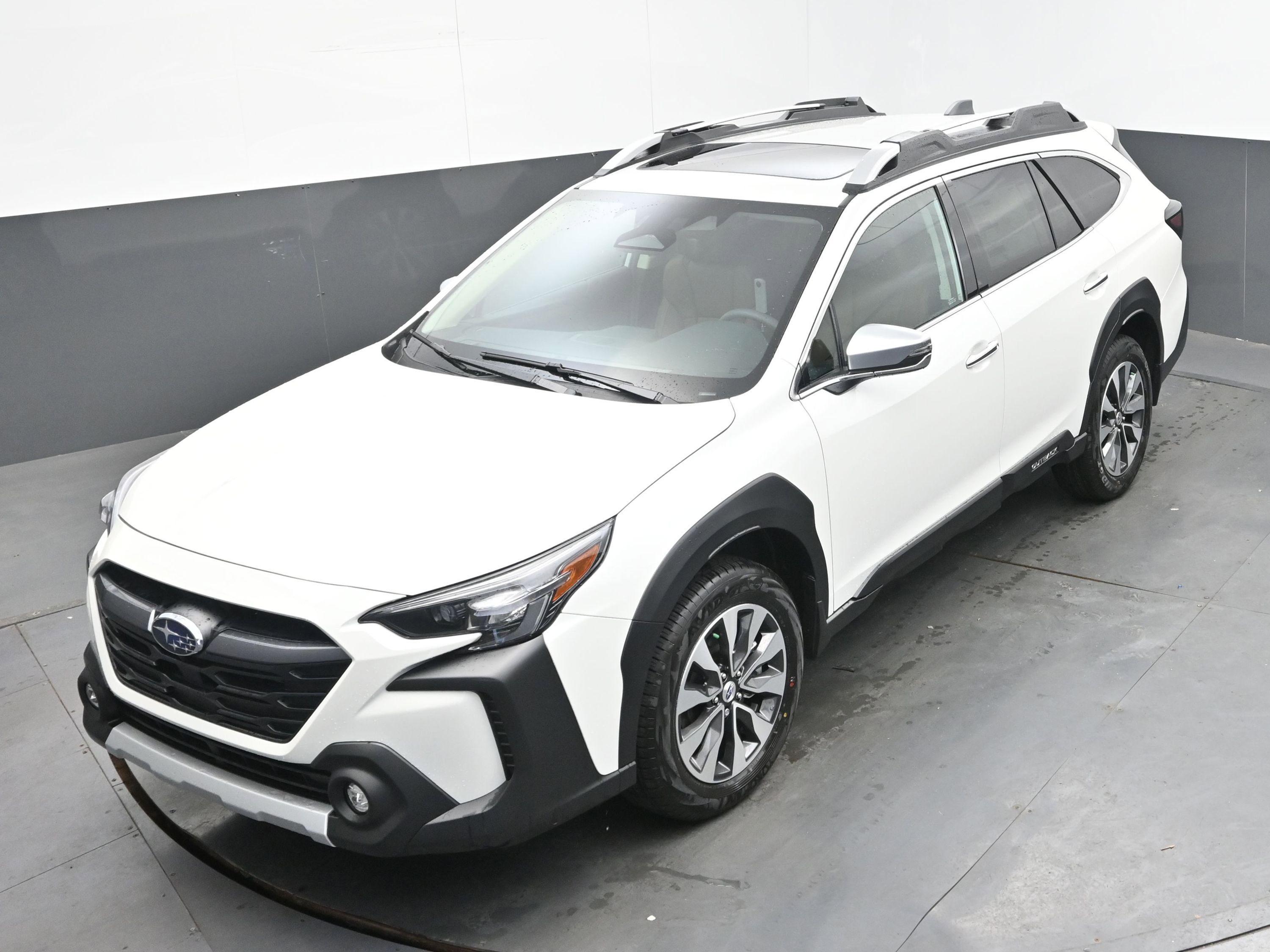 New 2025 Subaru Outback Touring XT image 32