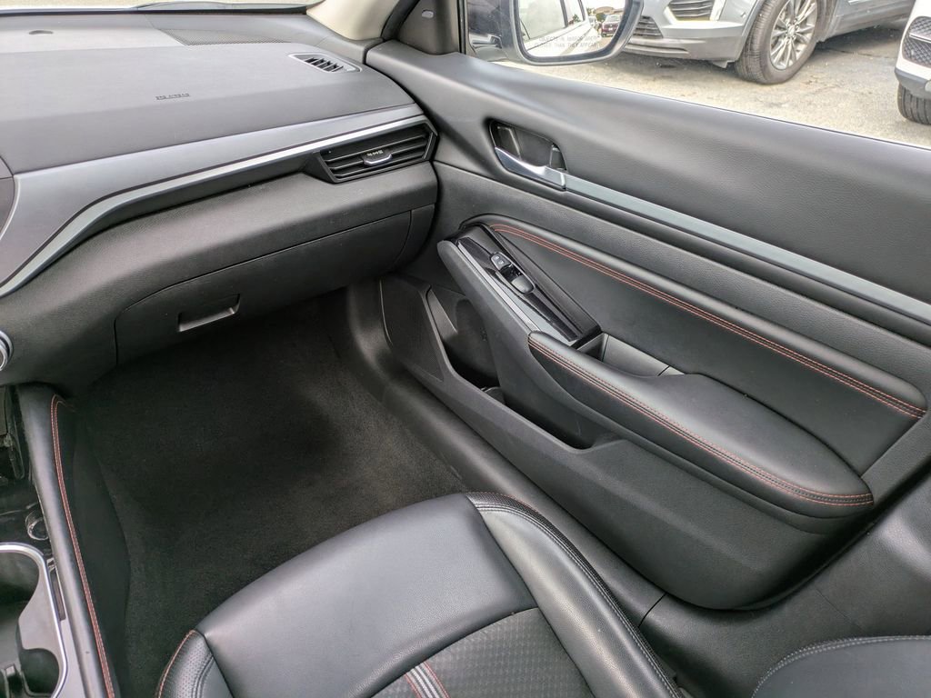 Certified 2023 Nissan Altima 2.5 SR image 17