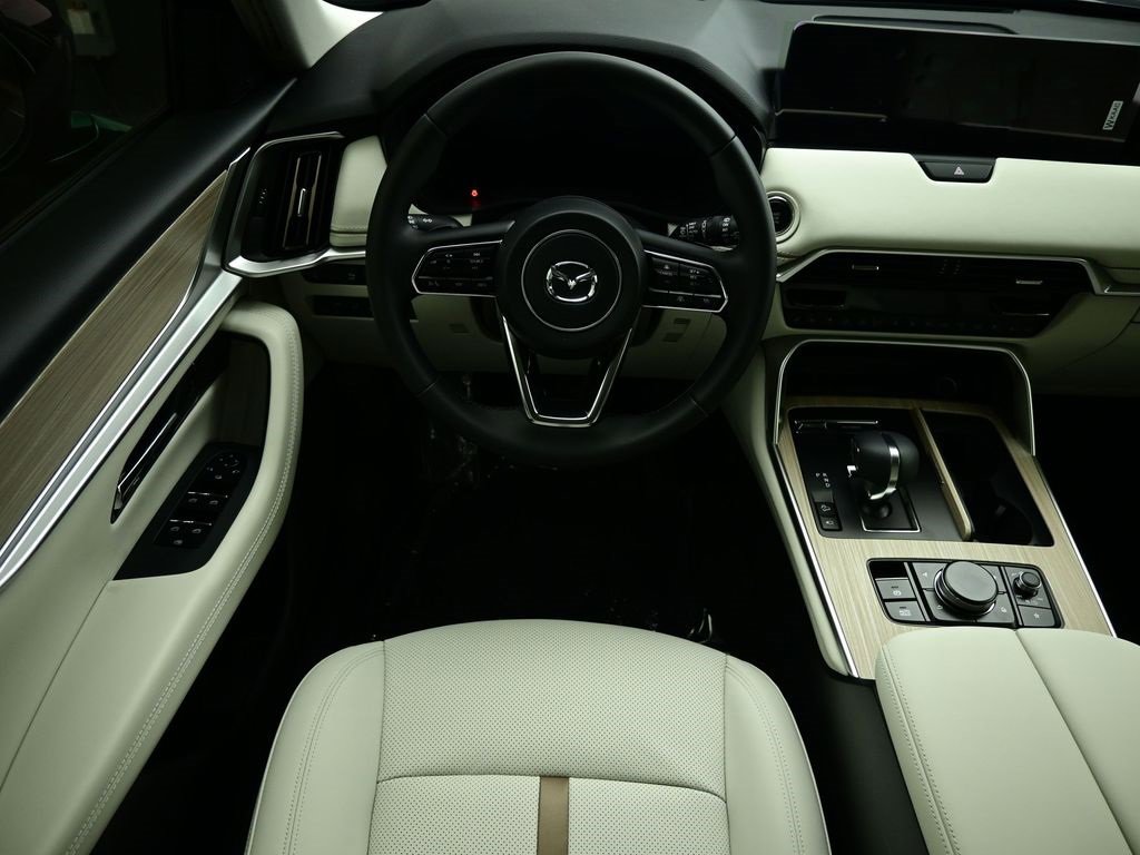 New 2025 MAZDA CX-90 3.3 Turbo w/ Premium Plus Pkg image 2