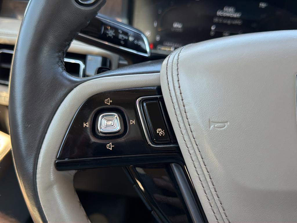 Used 2023 Lincoln Aviator Reserve w/ Equipment Group 201A image 22