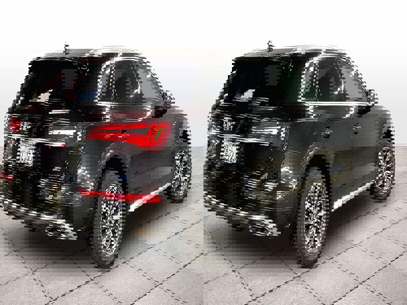 Certified 2023 Audi Q5 2.0T Premium Plus w/ Premium Plus Package image 14