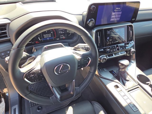 New 2026 Lexus LX 600 4WD w/ Luxury Package image 43