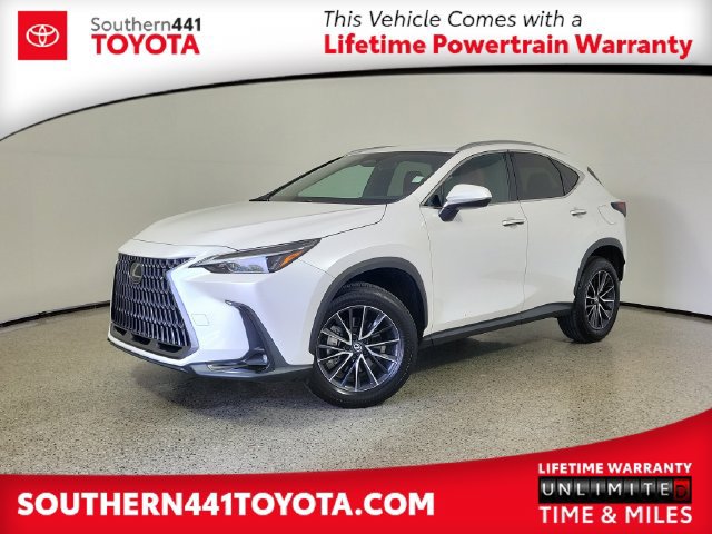 Used 2024 Lexus NX 250 FWD w/ Towing Package (2000 Lbs) image 1