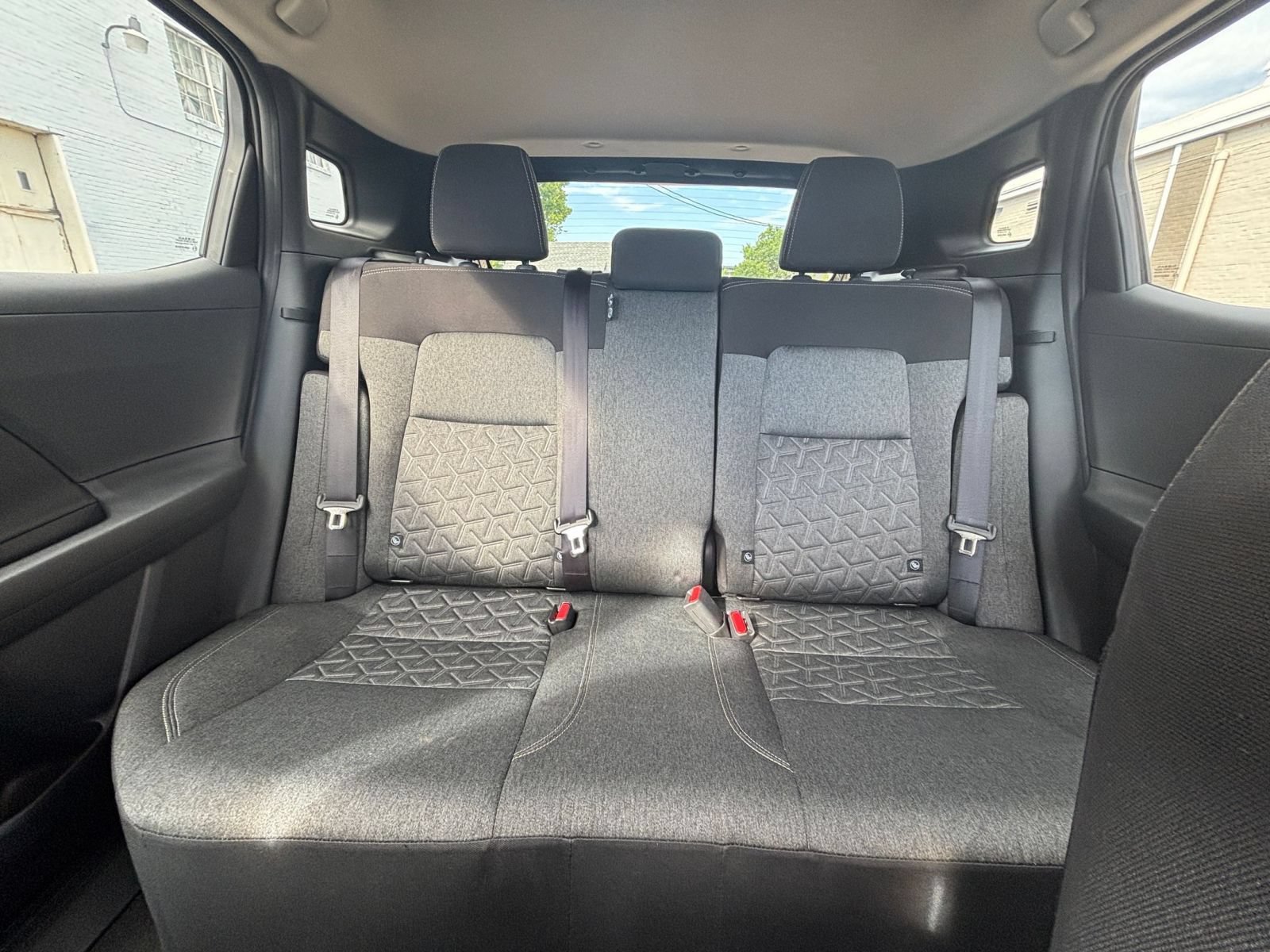 Used 2026 Nissan Kicks SV FWD image 37