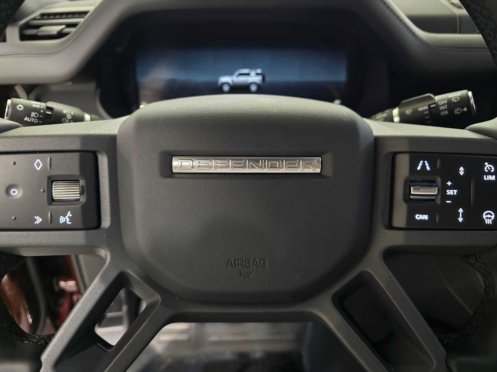New 2026 Land Rover Defender 90 X-Dynamic SE AWD/4WD image 22
